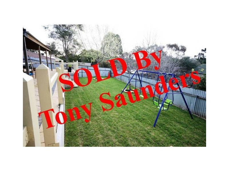 11 Opal Street, Aberfoyle Park SA 5159
