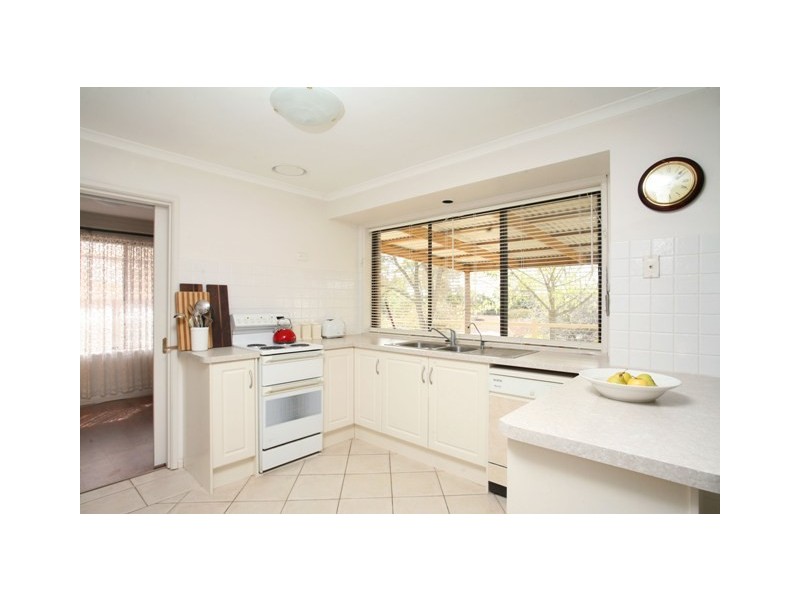 11 Opal Street, Aberfoyle Park SA 5159