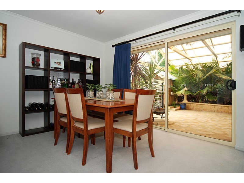 9 Merrivale Drive, Happy Valley SA 5159