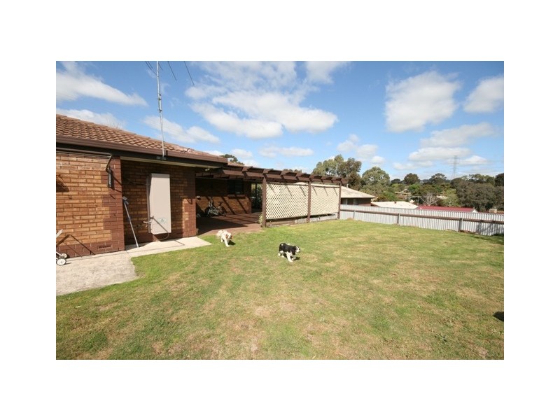 12 Lyn Street, Aberfoyle Park SA 5159