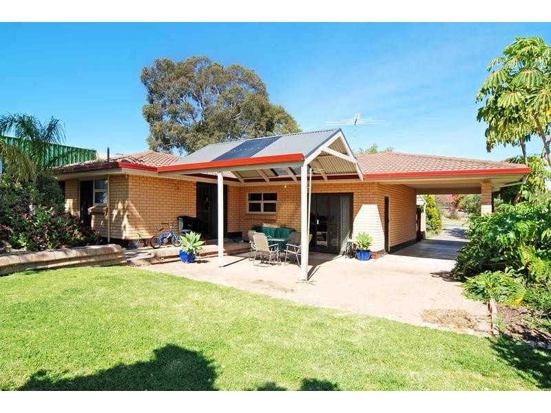 7 BRIGADOON STREET, Happy Valley SA 5159