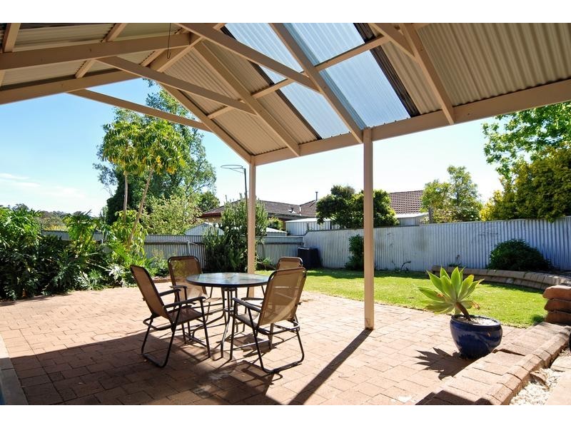 7 BRIGADOON STREET, Happy Valley SA 5159