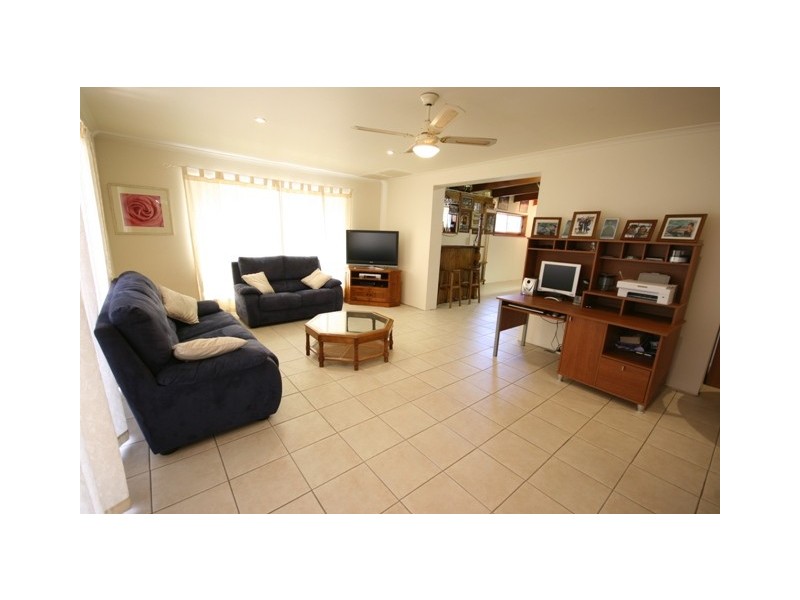 185 BLACK ROAD, Flagstaff Hill SA 5159