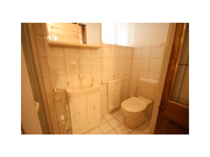 185 BLACK ROAD, Flagstaff Hill SA 5159