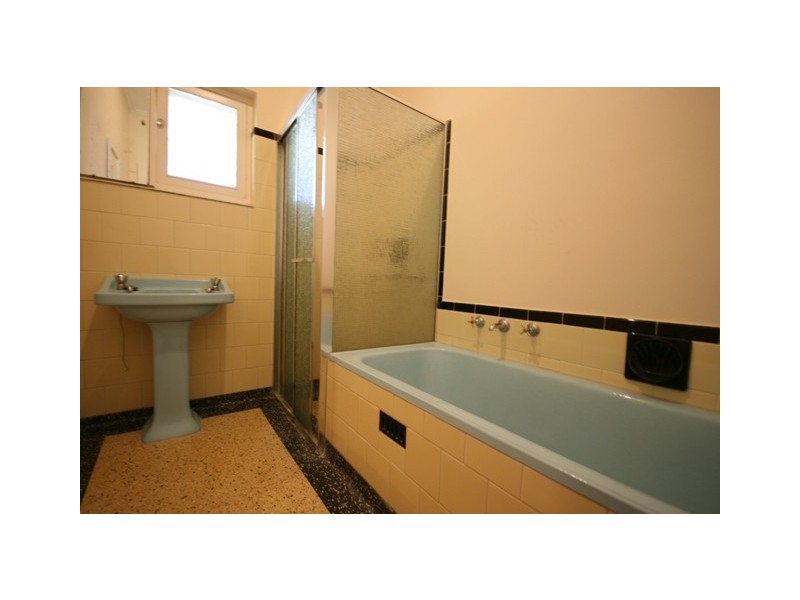 135 Kingston Avenue, Melrose Park SA 5039