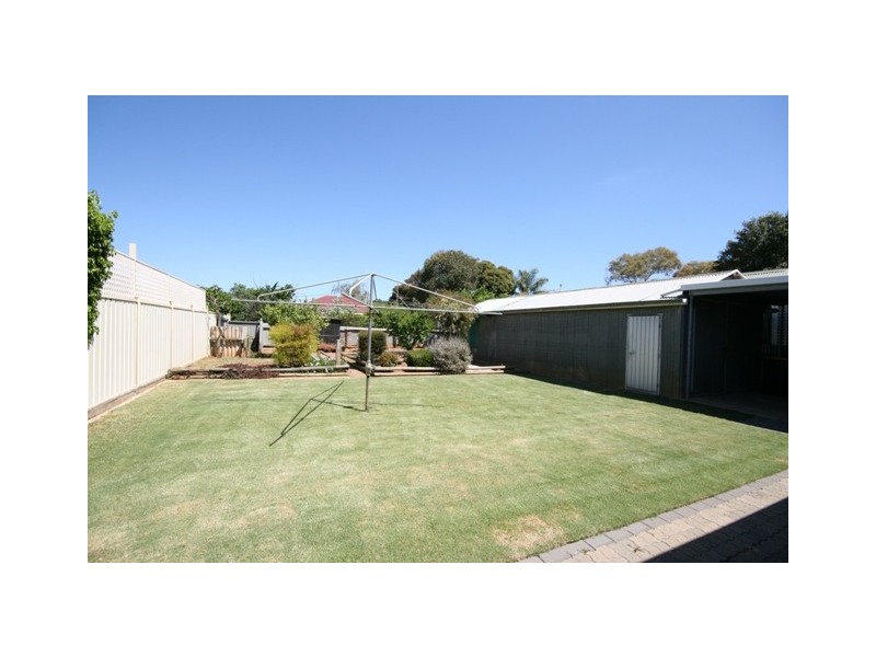 135 Kingston Avenue, Melrose Park SA 5039