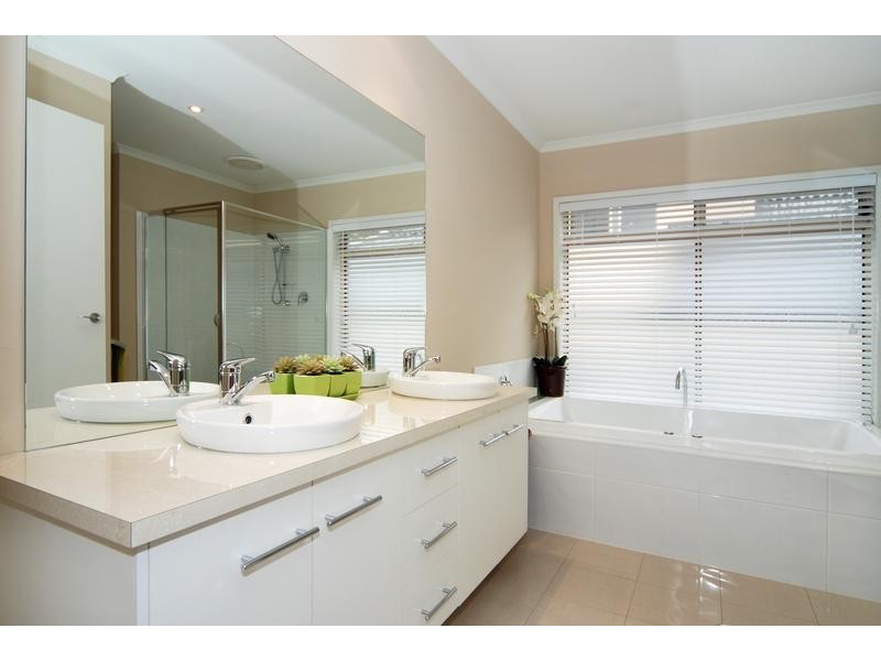 22 Taminga Way, Flagstaff Hill SA 5159