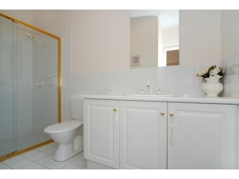 3 Hams Road, Flagstaff Hill SA 5159