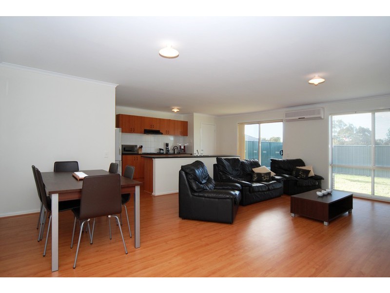 38 Daveys Road, Flagstaff Hill SA 5159