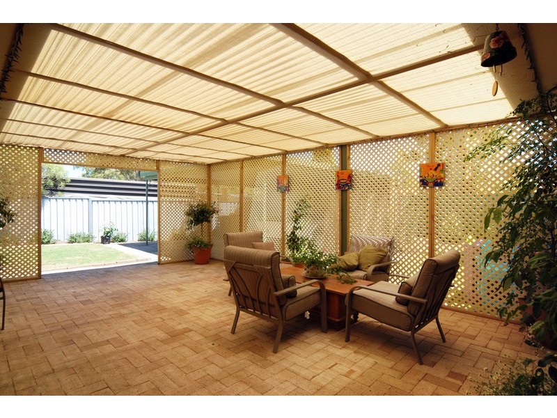 10 Mazda Court, Aberfoyle Park SA 5159