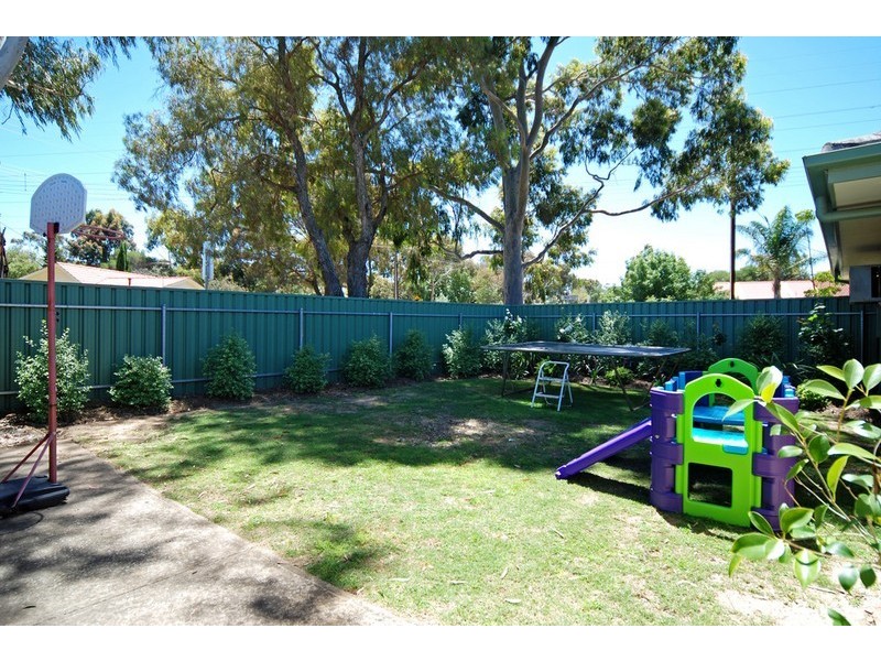 10 Mazda Court, Aberfoyle Park SA 5159