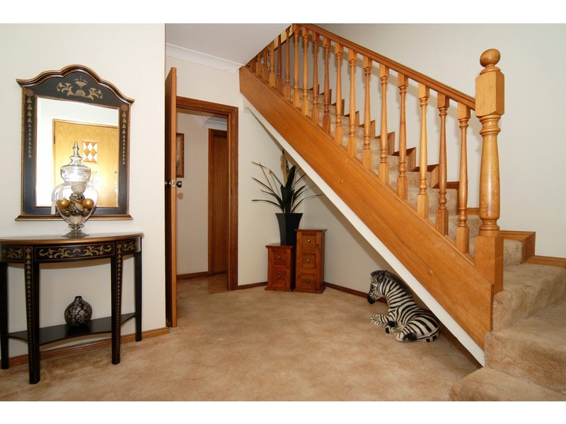 91 Black Road, Flagstaff Hill SA 5159