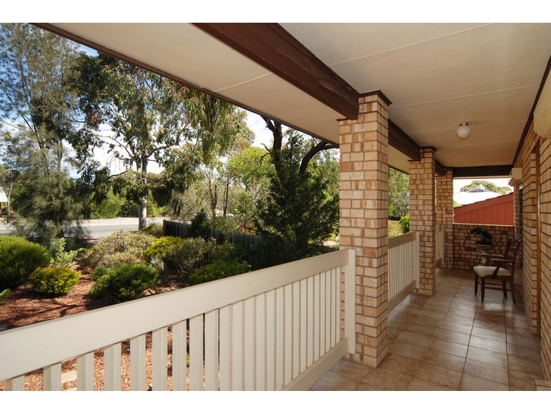 91 Black Road, Flagstaff Hill SA 5159