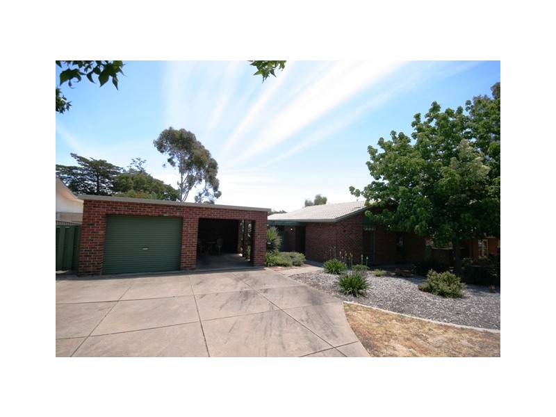 14 Fairlie Drive, Flagstaff Hill SA 5159