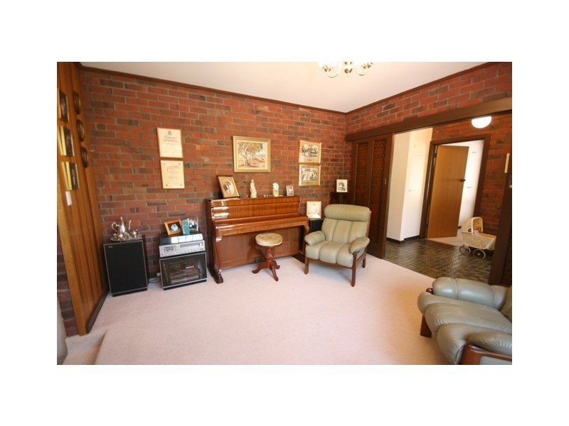 14 Fairlie Drive, Flagstaff Hill SA 5159