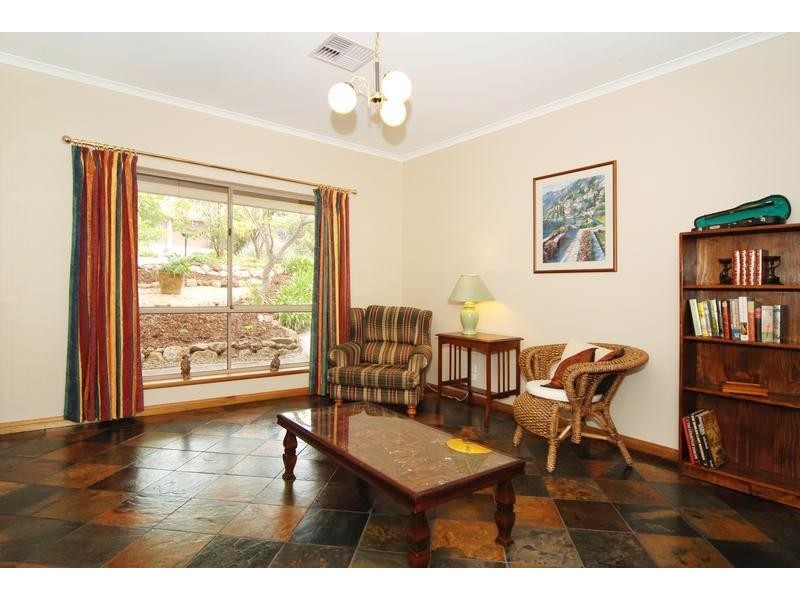 9 Furioso Drive, Woodcroft SA 5162