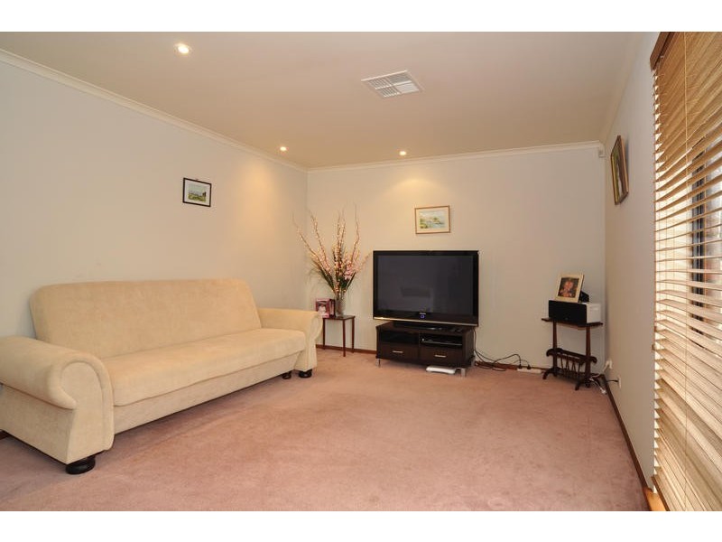 11 Tamarind Walk, Aberfoyle Park SA 5159