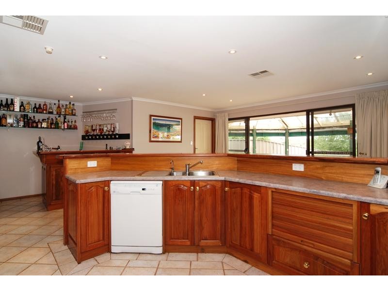 11 Tamarind Walk, Aberfoyle Park SA 5159