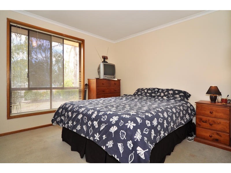 35  Moncur Street, Woodcroft SA 5162