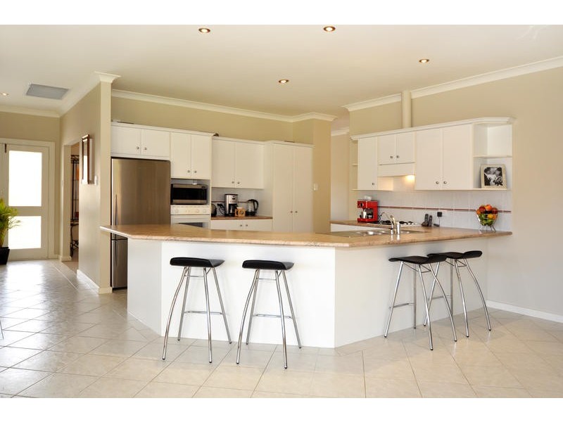1 Peppermint Grove, Aberfoyle Park SA 5159