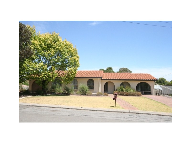 6 Corsair Street, Flagstaff Hill SA 5159