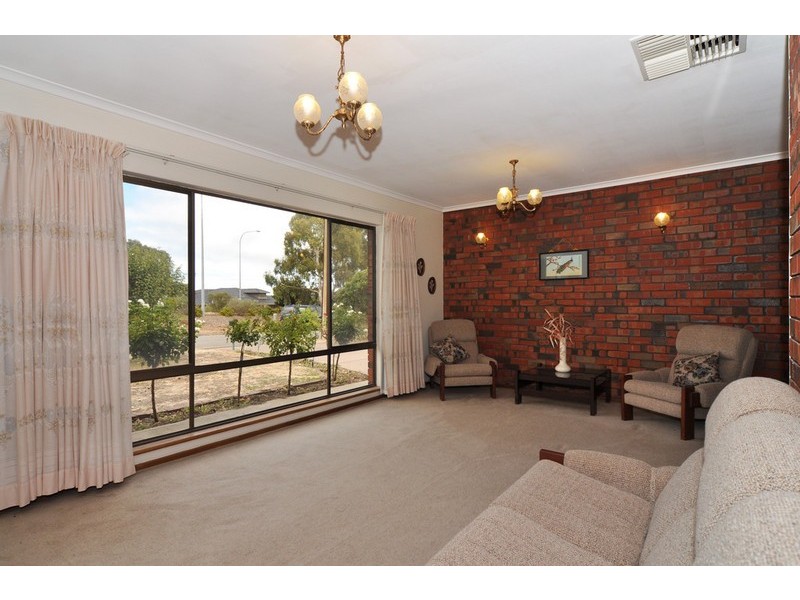 45 Warri Parri Drive, Flagstaff Hill SA 5159