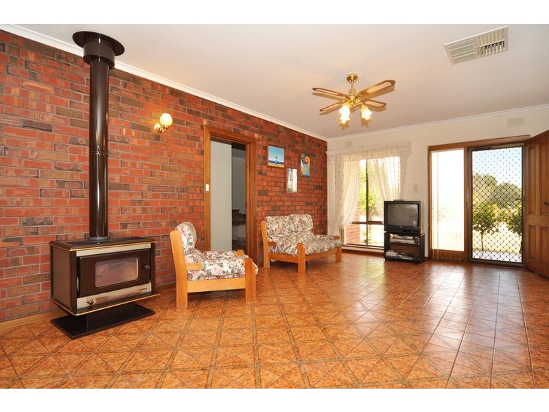 45 Warri Parri Drive, Flagstaff Hill SA 5159