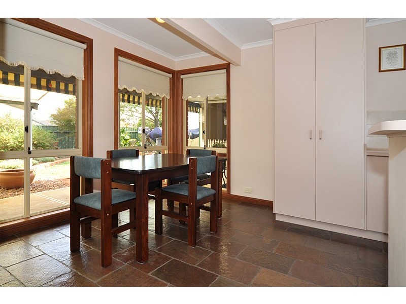 5 Lakeview Close, Woodcroft SA 5162