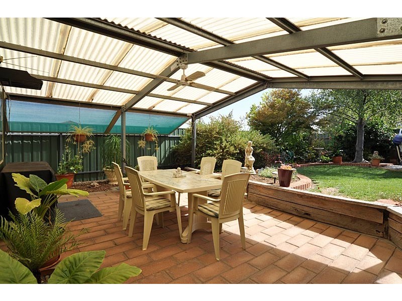 5 Lakeview Close, Woodcroft SA 5162