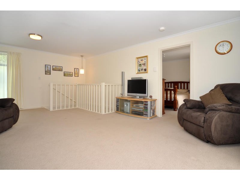 6A Walters Crescent, Aberfoyle Park SA 5159