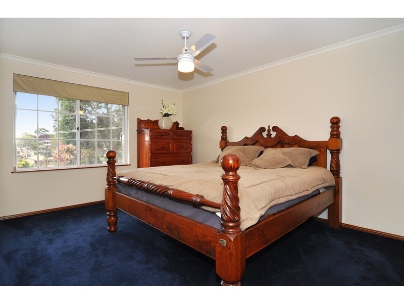 76 Broadmeadow Drive, Flagstaff Hill SA 5159