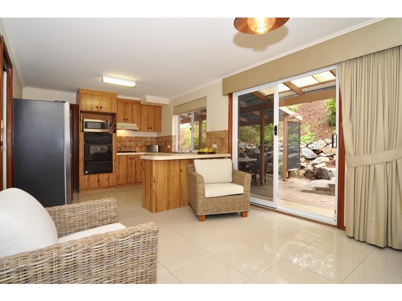 76 Broadmeadow Drive, Flagstaff Hill SA 5159