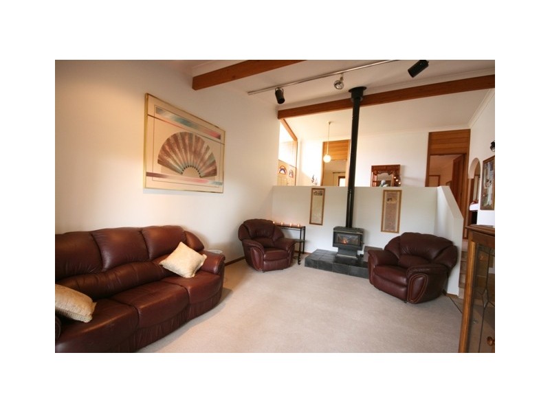 9 Balara Crescent, Flagstaff Hill SA 5159