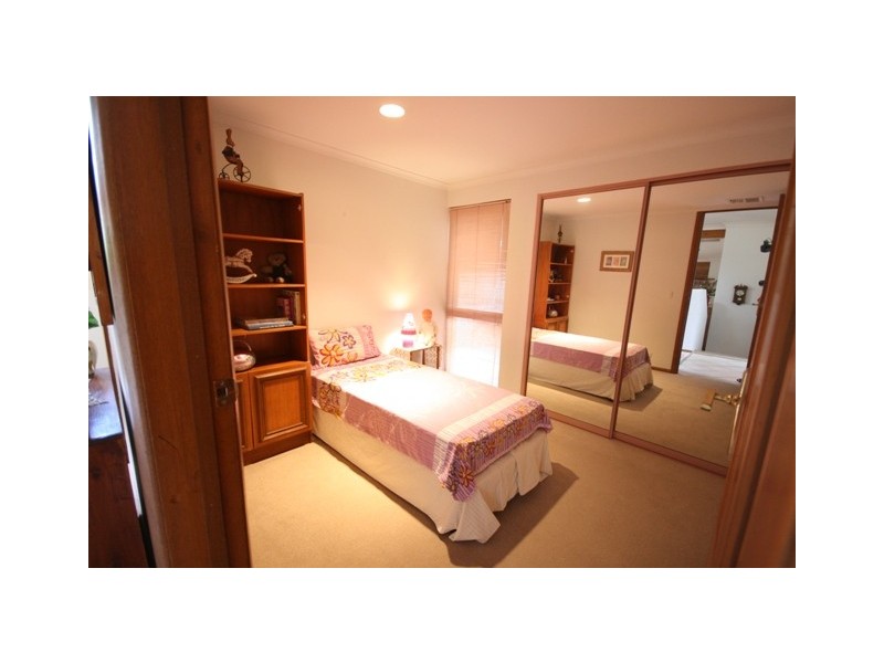 9 Balara Crescent, Flagstaff Hill SA 5159