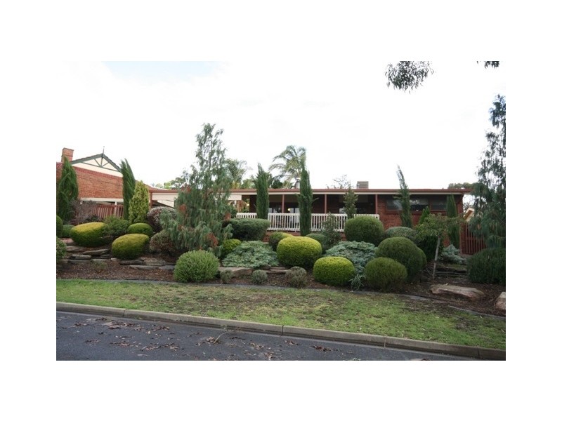 9 Balara Crescent, Flagstaff Hill SA 5159