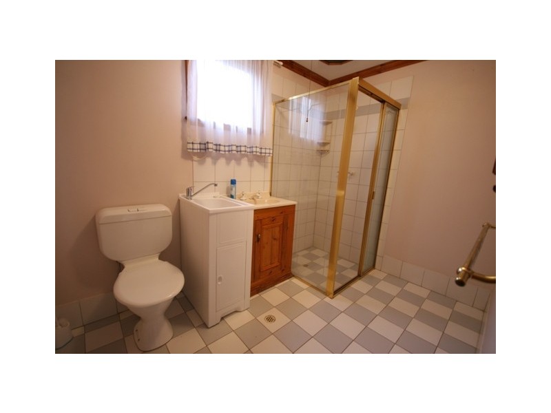 2 Golf Course Drive, Woodcroft SA 5162