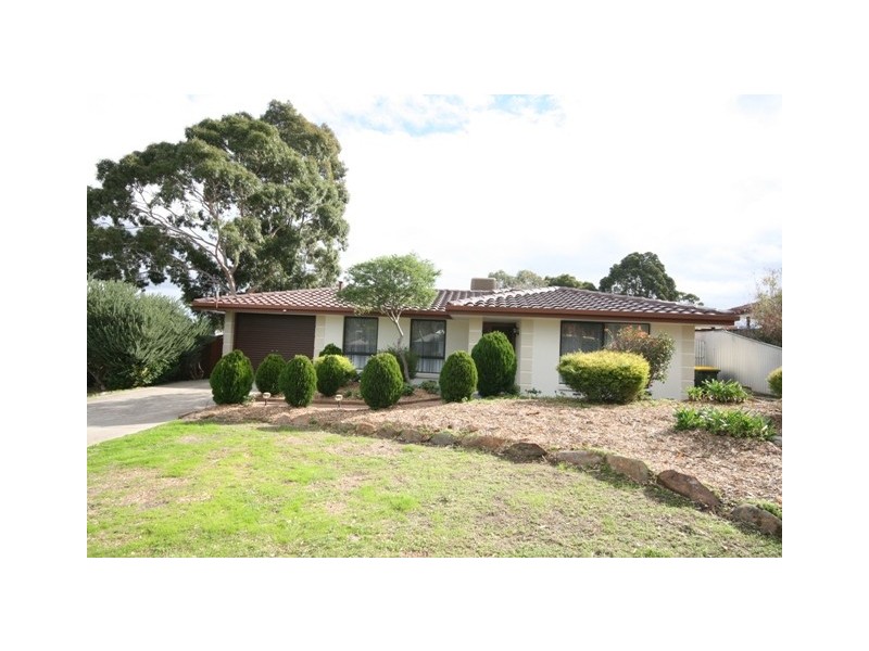 89 Sunnymeade Drive, Aberfoyle Park SA 5159