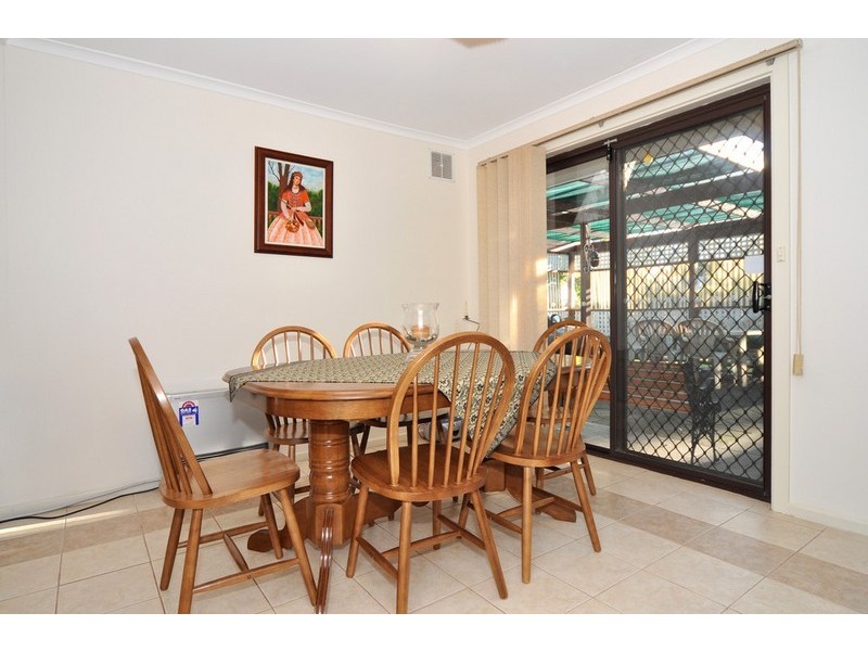 89 Sunnymeade Drive, Aberfoyle Park SA 5159