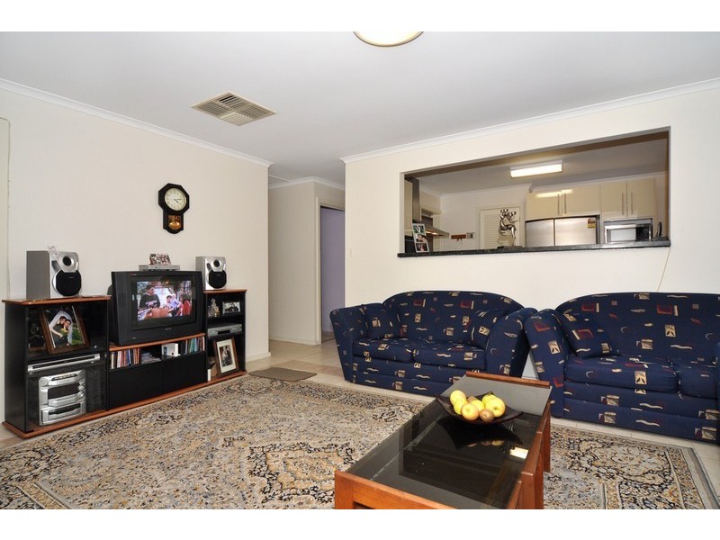 89 Sunnymeade Drive, Aberfoyle Park SA 5159
