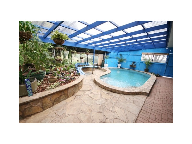 2 Romney Road, Happy Valley SA 5159
