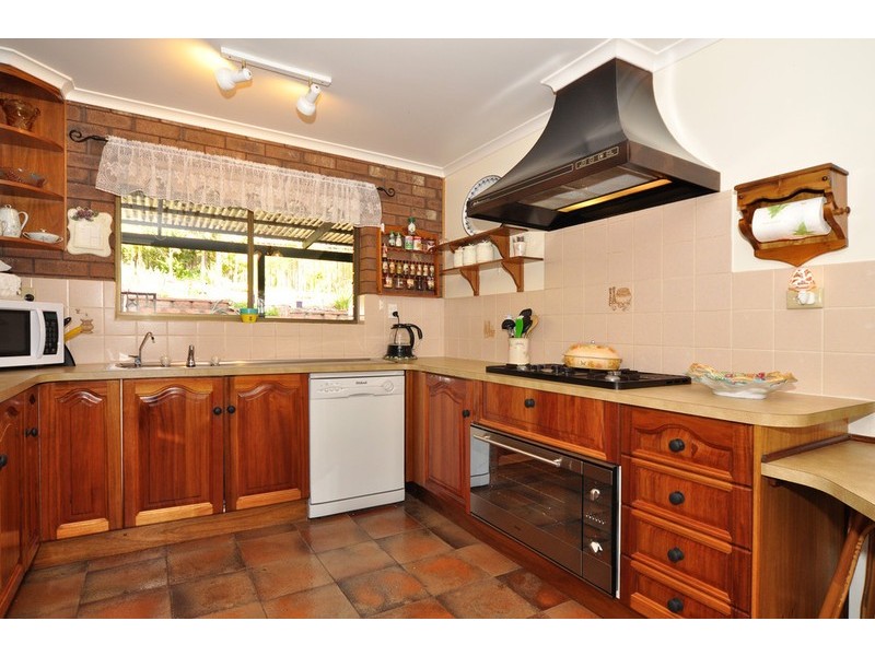 2 Romney Road, Happy Valley SA 5159