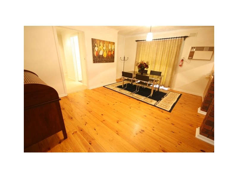 32 Roxanne Avenue, Aberfoyle Park SA 5159