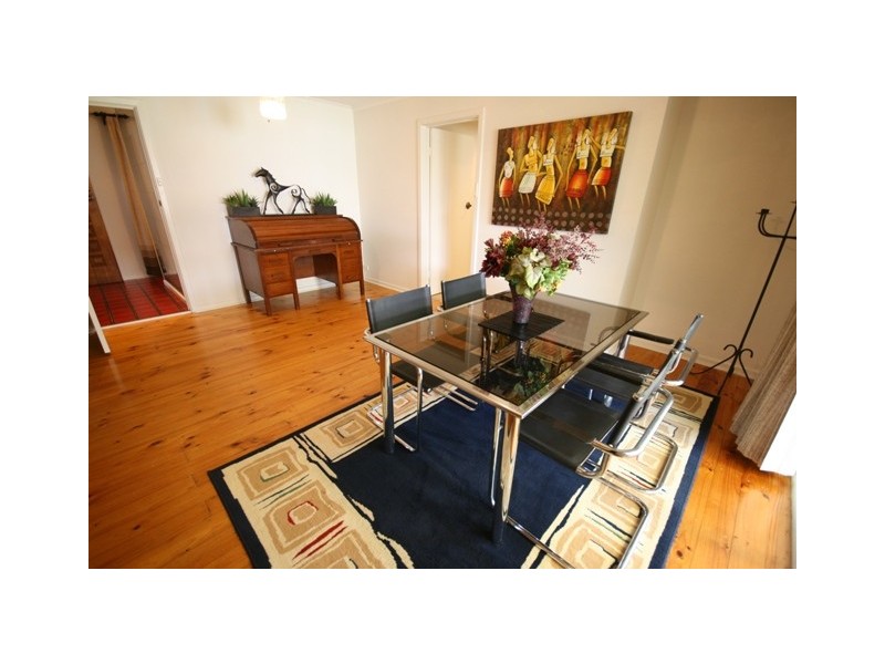 32 Roxanne Avenue, Aberfoyle Park SA 5159