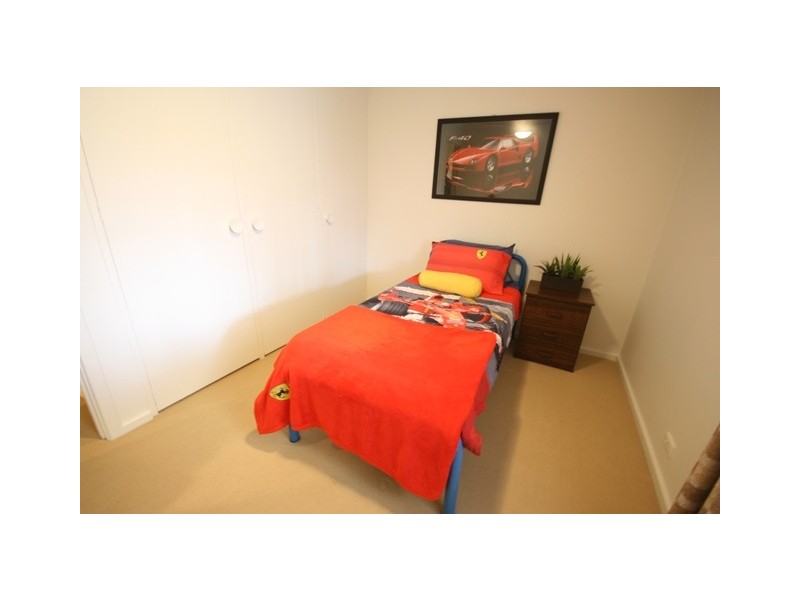 32 Roxanne Avenue, Aberfoyle Park SA 5159