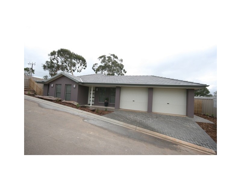 1 Marin Court, Aberfoyle Park SA 5159