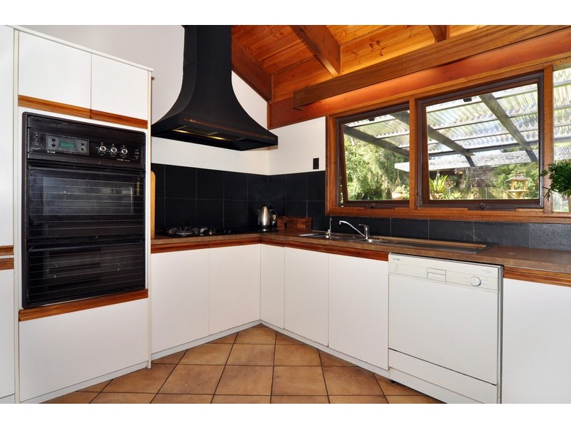 10 Elura Court, Flagstaff Hill SA 5159