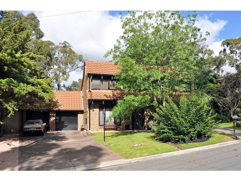 10 Elura Court, Flagstaff Hill SA 5159