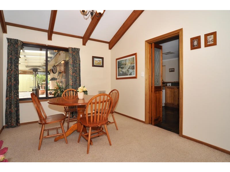 50 Dunalbyn Drive, Aberfoyle Park SA 5159