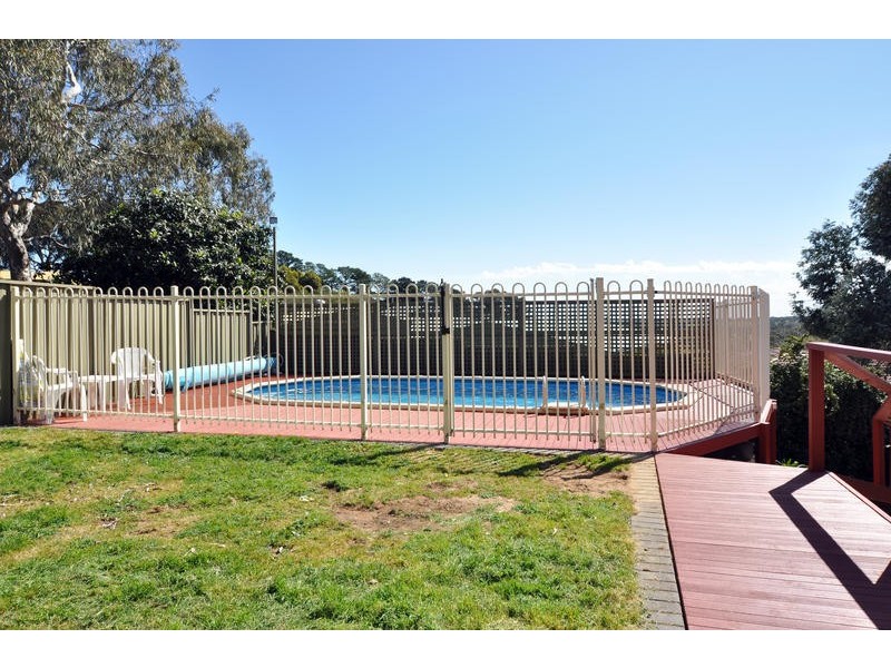 4 Goss Road, Aberfoyle Park SA 5159
