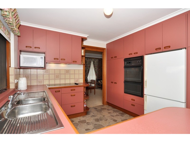 6 Monaco Circuit, Aberfoyle Park SA 5159